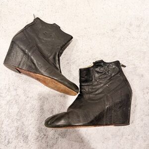 Frye Carson Womens Wedge Ankle Booties Leather Back Zip Black Women's 7.5
